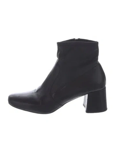 Pre-owned Prada Leather Boots In Black