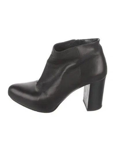 Pre-owned Prada Leather Boots In Black