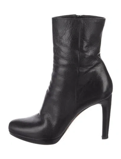 Pre-owned Prada Leather Boots In Black