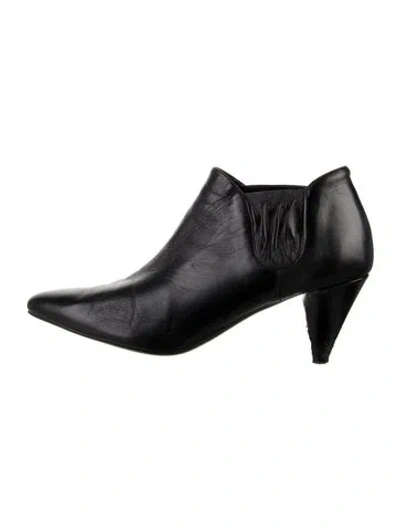 Pre-owned Prada Leather Boots In Black