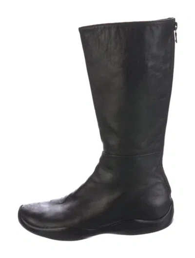 Pre-owned Prada Leather Boots In Black