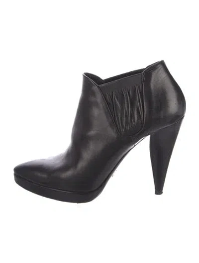 Pre-owned Prada Leather Boots In Black