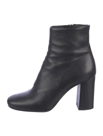 Pre-owned Prada Leather Boots In Black