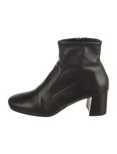 Pre-owned Prada Leather Boots In Black