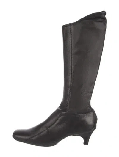 Pre-owned Prada Leather Boots In Black