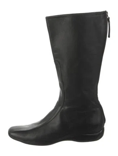 Pre-owned Prada Leather Boots In Black