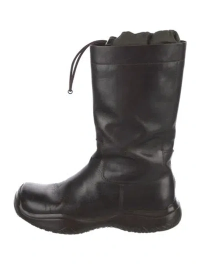 Pre-owned Prada Leather Boots In Black