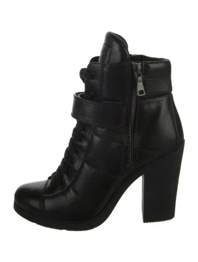 Pre-owned Prada Leather Boots In Black