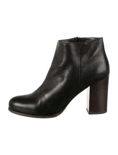 Pre-owned Prada Leather Boots In Black