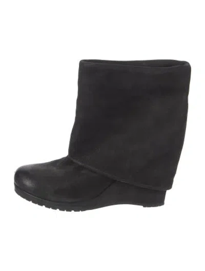 Pre-owned Prada Leather Boots In Black