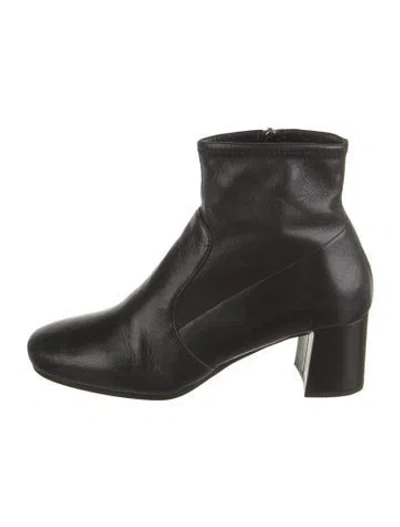 Pre-owned Prada Leather Boots In Black