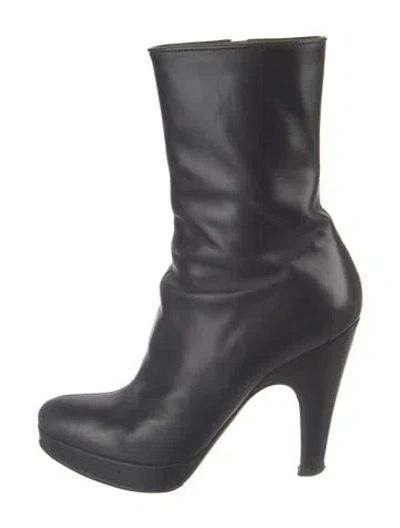 Pre-owned Prada Leather Boots In Black