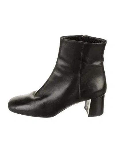 Pre-owned Prada Leather Boots In Black