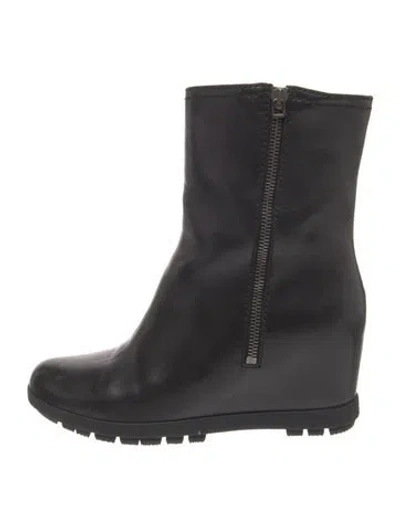 Pre-owned Prada Leather Boots In Black