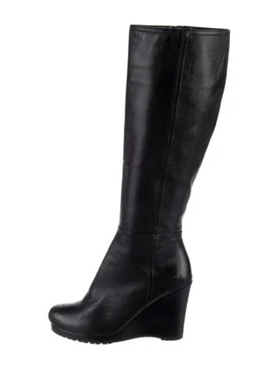 Pre-owned Prada Leather Boots In Black