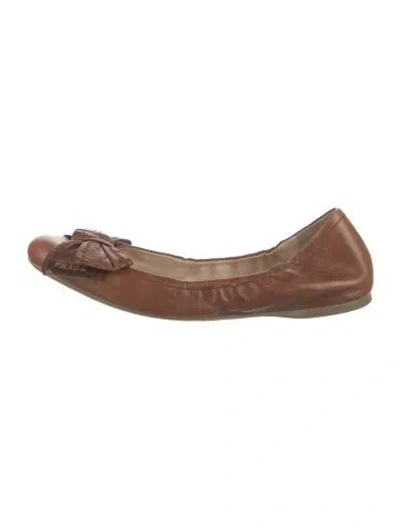 Pre-owned Prada Leather Bow Accents Ballet Flats In Brown
