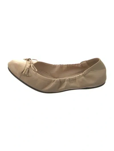 Pre-owned Prada Leather Bow Accents Ballet Flats In Neutral