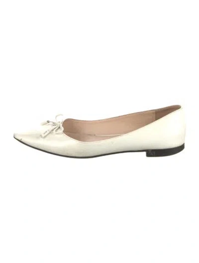 Pre-owned Prada Leather Bow Accents Ballet Flats In White