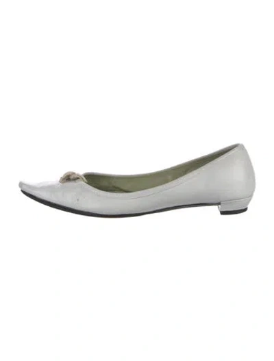 Pre-owned Prada Leather Bow Accents Ballet Flats In White