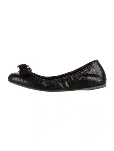 Pre-owned Prada Leather Bow Accents Flats In Black