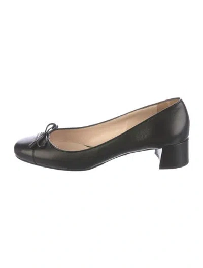 Pre-owned Prada Leather Bow Accents Pumps In Black