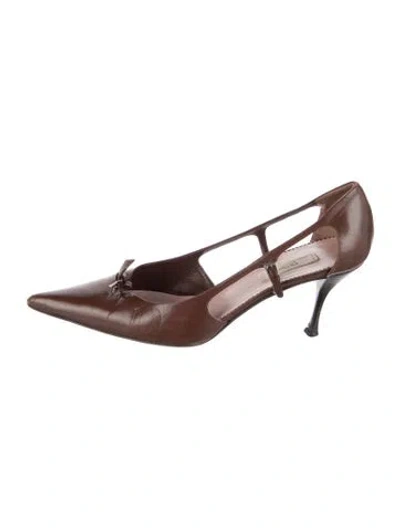 Pre-owned Prada Leather Bow Accents Pumps In Brown