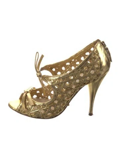 Pre-owned Prada Leather Bow Accents Pumps In Gold