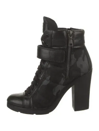 Pre-owned Prada Leather Camouflage Print Boots In Black/green