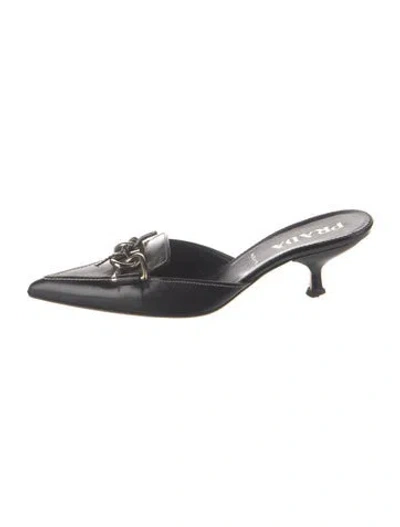 Pre-owned Prada Leather Chain-link Accents Mules In Black