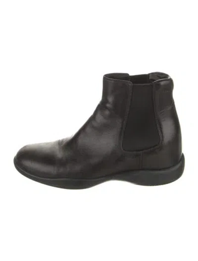 Pre-owned Prada Leather Chelsea Boots In Black