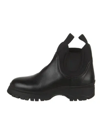 Pre-owned Prada Leather Chelsea Boots In Black
