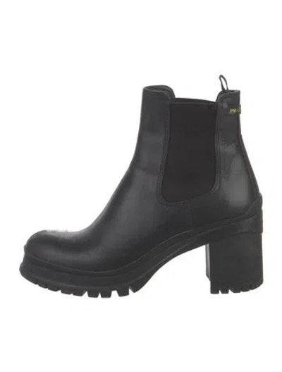 Pre-owned Prada Leather Chelsea Boots In Black