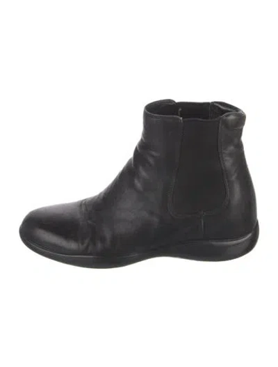 Pre-owned Prada Leather Chelsea Boots In Black