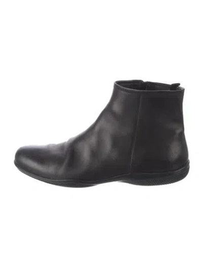 Pre-owned Prada Leather Chelsea Boots In Black
