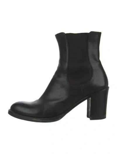 Pre-owned Prada Leather Chelsea Boots In Black