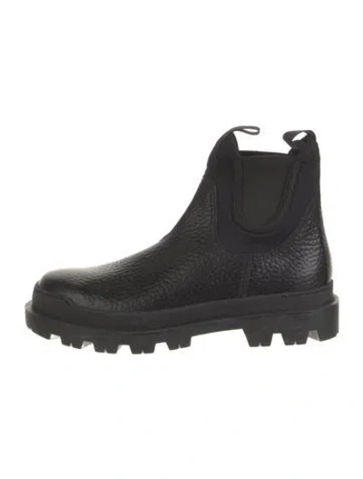 Pre-owned Prada Leather Chelsea Boots In Black