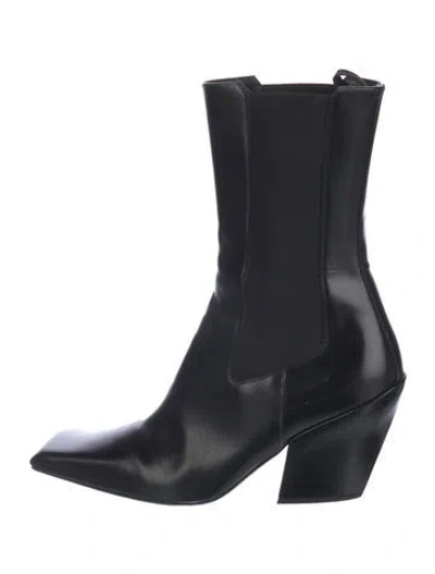 Pre-owned Prada Leather Chelsea Boots In Black