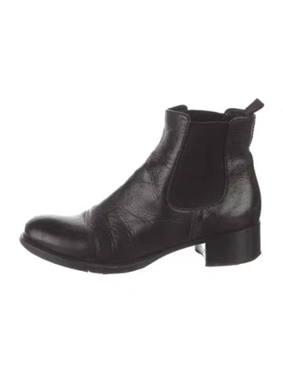 Pre-owned Prada Leather Chelsea Boots In Black
