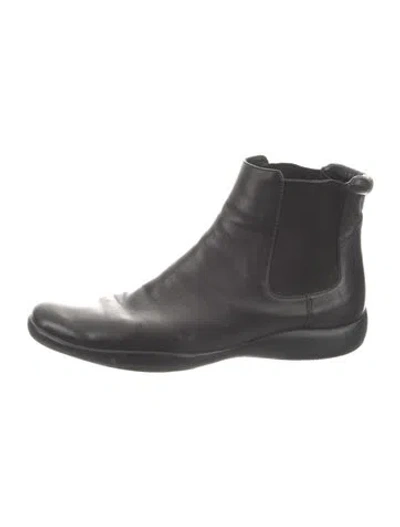 Pre-owned Prada Leather Chelsea Boots In Black