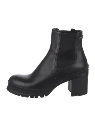 Pre-owned Prada Leather Chelsea Boots In Black