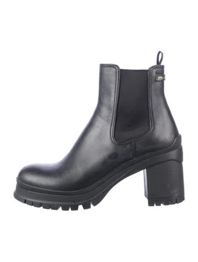 Pre-owned Prada Leather Chelsea Boots In Black/blue