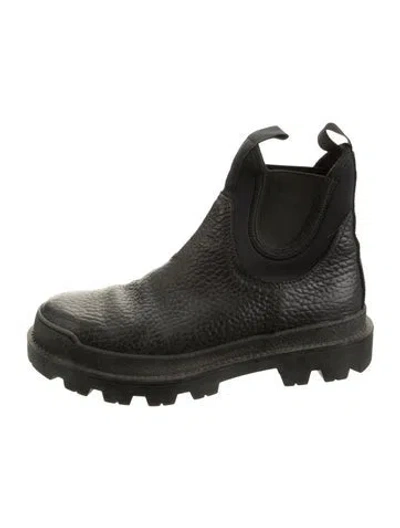 Pre-owned Prada Leather Chelsea Boots In Black/green