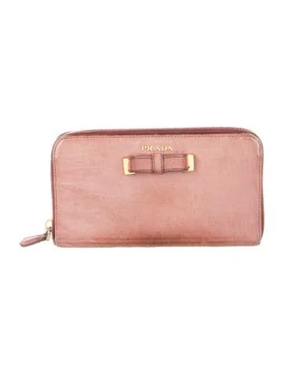 Pre-owned Prada Leather Continental Wallet In Neutral