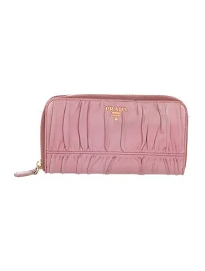 Pre-owned Prada Leather Continental Wallet In Pink