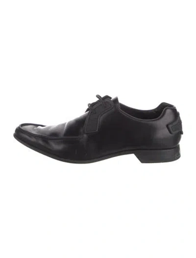 Pre-owned Prada Leather Derby Shoes In Black