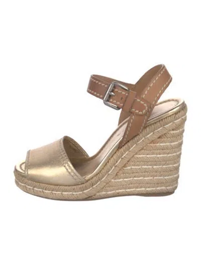 Pre-owned Prada Leather Espadrilles In Gold/neutrals