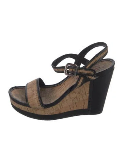 Pre-owned Prada Leather Espadrilles In Neutral