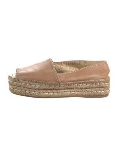 Pre-owned Prada Leather Espadrilles In Neutrals