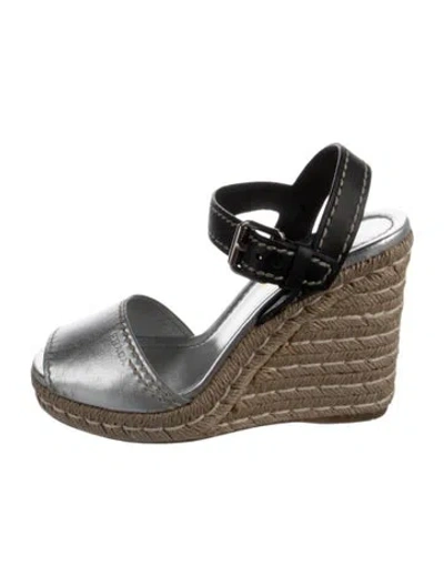Pre-owned Prada Leather Espadrilles In Silver