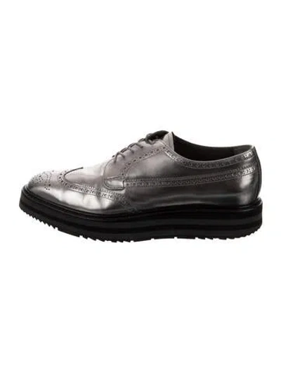 Pre-owned Prada Leather Eyelet Trim Brogues In Black